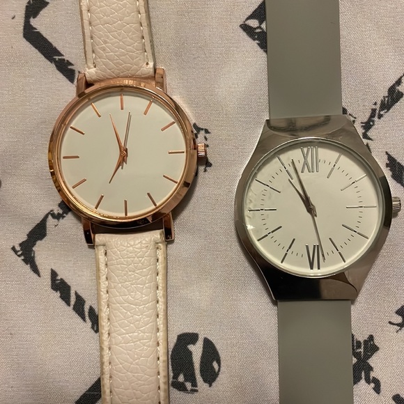 Watch bundle - Picture 3 of 4